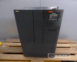Maschine: SIEMENS 6SE6440-2UE37-5FA1 Frequenzumrichter
