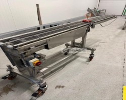 Maschine:   Edelstahlförderband