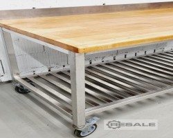 Maschine: KöHLER AT 2000 Arbeitstische