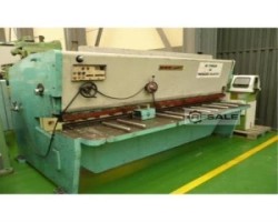 Maschine: BRG 3100 Tafelscheren