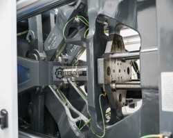 Maschine: FERROMATIK MILACRON eQ-280 - 2290 Spritzgiessmaschinen