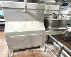 Maschine: DIOSNA SP 160 E Spiralkneter für 160 kg Teig mit Bodenentleerung