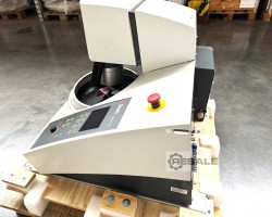 Maschine: STRUERS Tegramin 30 Schleif Material Prüfmaschine