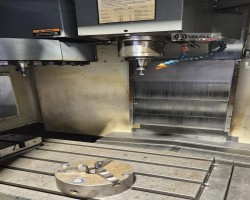 Maschine: LEADWELL V-30i Vertikale Bearbeitungszentren