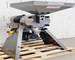 Maschine: SCHNITZER SMB 300 Getreidemühle