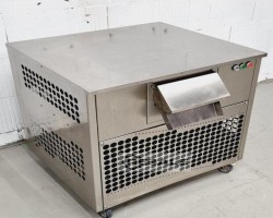 Maschine: FUNK F 400 Scherbeneismaschine