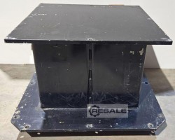 Maschine: FANUC  Roboter-Podest  Höhe 700 mm