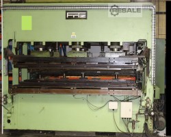 Maschine: FRITZ Shuttle Table Presse