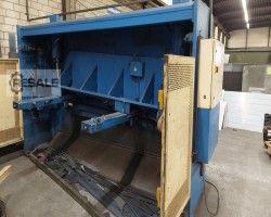 Maschine: HACO HSLX 3013 Tafelscheren (hydraulisch)