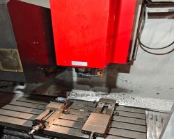 Maschine: EMCO Emcomill E 1200 Vertikale Bearbeitungszentren
