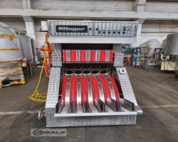 Maschine: KLINGER  Flaschenreinigungsmaschinen