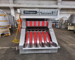 Maschine: KLINGER  Flaschenreinigungsmaschinen
