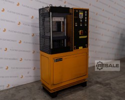 Maschine: COLLIN P300 Presse