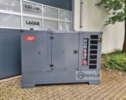 Maschine: IVECO  100 kVA + tank Dieselgeneratoren