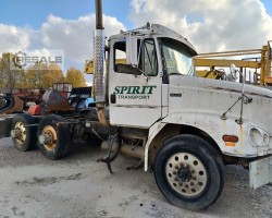 Maschine: FREIGHTLINER FLD112 