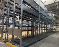 Maschine: BITO P5 Palettenregale