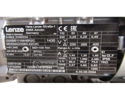 Maschine: LENZE G50BB111MHBR2C MDEMAXX063-42C Getriebe 22rpm 0,25kw Lenze