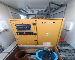 Maschine: CATERPILLAR 3412C Dieselgeneratoren