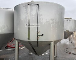 Maschine:  2500L CONICAL VESSEL Edelstahltanks und Behälter