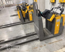 Maschine: JUNGHEINRICH ECE 220/225 