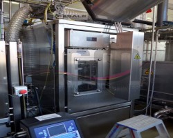 Maschine: D+E Serac FRESH MILK BOTTLING LINE