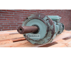 Maschine: VEM ZG3 MR A112 M4 Getriebemotor 315 U/min 5,5 kW