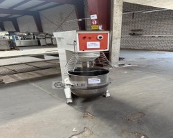 Maschine: BEAR ALEXANDERWERK AR100 Planetenrührmaschinen