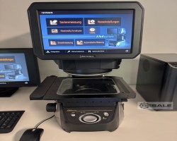 Maschine: KEYENCE IM-7500 + IM-7020 Messprojektor