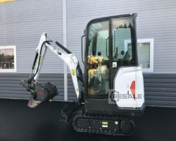Maschine: BOBCAT E17 with trailer Minibagger