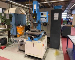 Maschine: MADRA BT-E Bohrerodiermaschinen