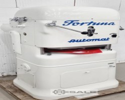 Maschine: FORTUNA Automat A 3 Brötchenpressen