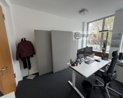 Maschine:   Trennwand Stoff / Akustikwand