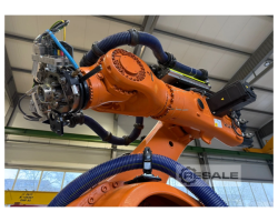 Maschine: KUKA KR360 R2830 Industrieroboter