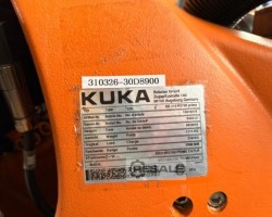 Maschine: KUKA KR 210 R2700 prime Industrieroboter