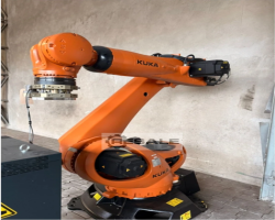 Maschine: KUKA KR 240 R2900 C Ultra Industrieroboter