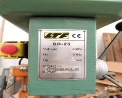 Maschine: LTF SB 25 Säulenbohrer