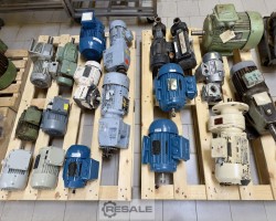 Maschine: NIDEC, HEW, VEB, TECO diverse Motoren