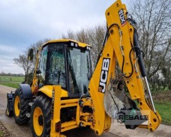 Maschine: JCB 4CX 4,4 Liter • 4WD Radlader
