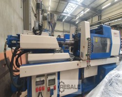 Maschine: SANDRETTO Serie 8  430/110 Spritzgiessmaschinen