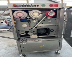Maschine: KÖNIG Classic Rex T5S Teigteil- und Wirkmaschine / Kopfmaschine