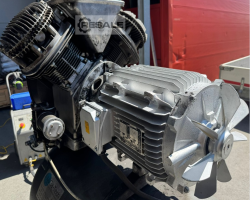 Maschine: ATLAS Copco Kompressor