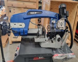 Maschine: PILOUS ARG-300F Bandsägen