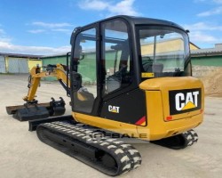 Maschine: CATERPILLAR 302.4 D Robuster Minibagger Minibagger