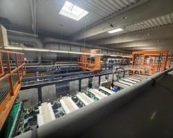 Maschine: ENTHONE KUNSTSTOFFGALVANIK Beschichtungsanlagen (1-Strich)