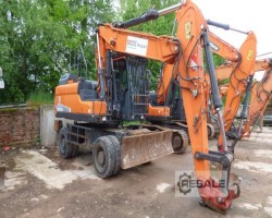 Maschine: DOOSAN DX 210 W Kettenbagger