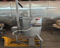 Maschine:  250 Liter Edelstahlbehälter 