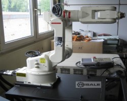 Maschine: D+E Yaskawa Motoman YR-SV3-J30