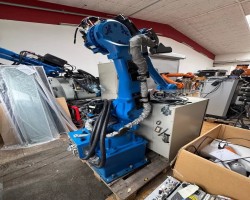Maschine: YASKAWA MOTOMAN MH50 DX100 Industrieroboter