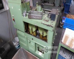 Maschine: PEE-WEE P15U Gewinderollmaschinen
