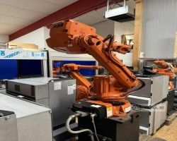 Maschine: ABB ROBOTICS IRB 2600 12/1.85 Industrieroboter